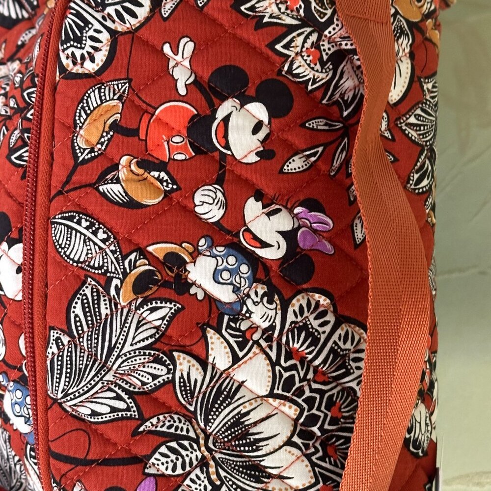 VERA BRADLEY DISNEY LUNCH CROSSBODY BAG :NWT MICKEY & MINNIE'S FLIRTY FLORAL - Picture 10 of 16